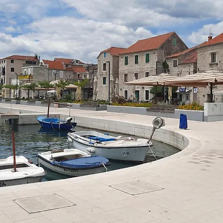 Holiday home Stone House Kastela