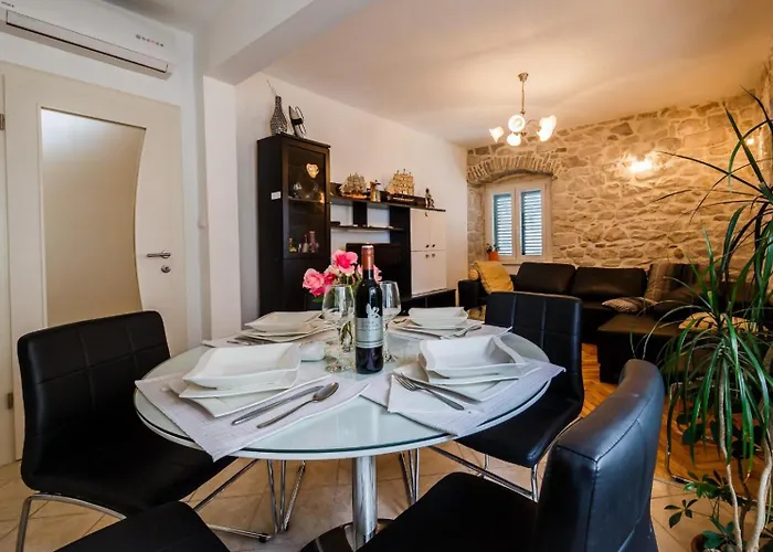 Stone House Semesterbostad Kaštela