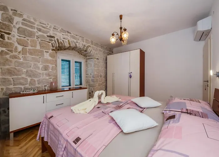 Stone House Semesterbostad Kaštela